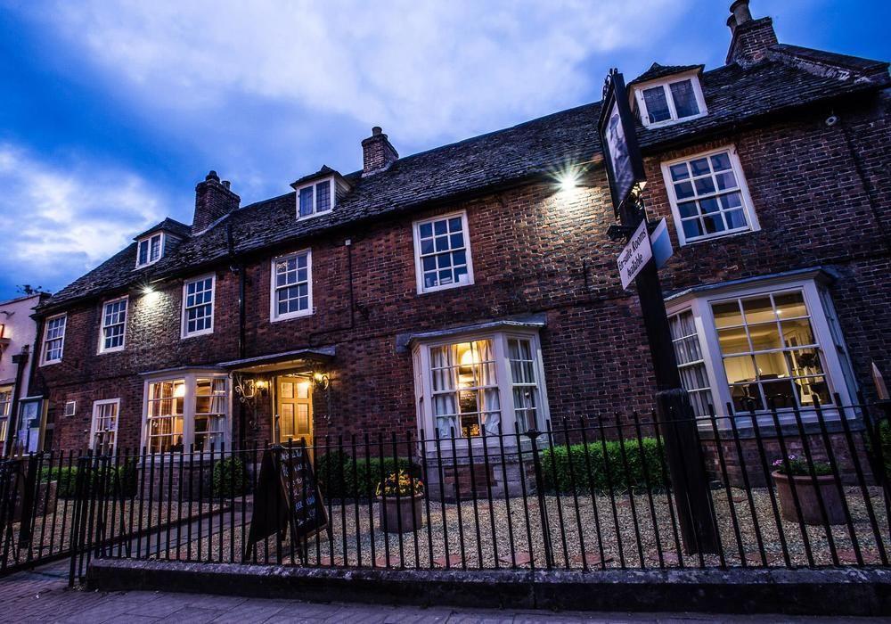 The Admiral Hornblower Oakham Exterior foto